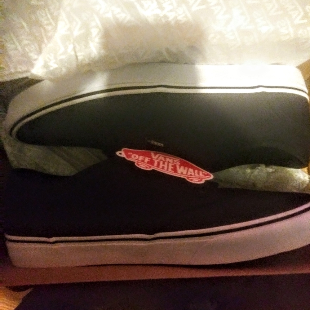 Vans "Off the Wall" Shoes (Size12) - Picture 1 of 3